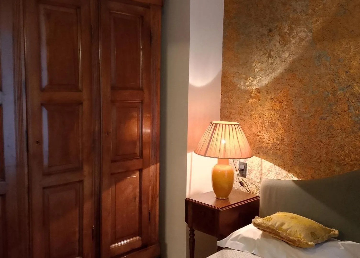 Boutique Apartment Oliva Salo Italy