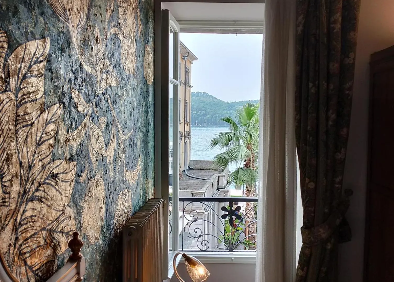 Boutique Apartment Oliva Salo Italy