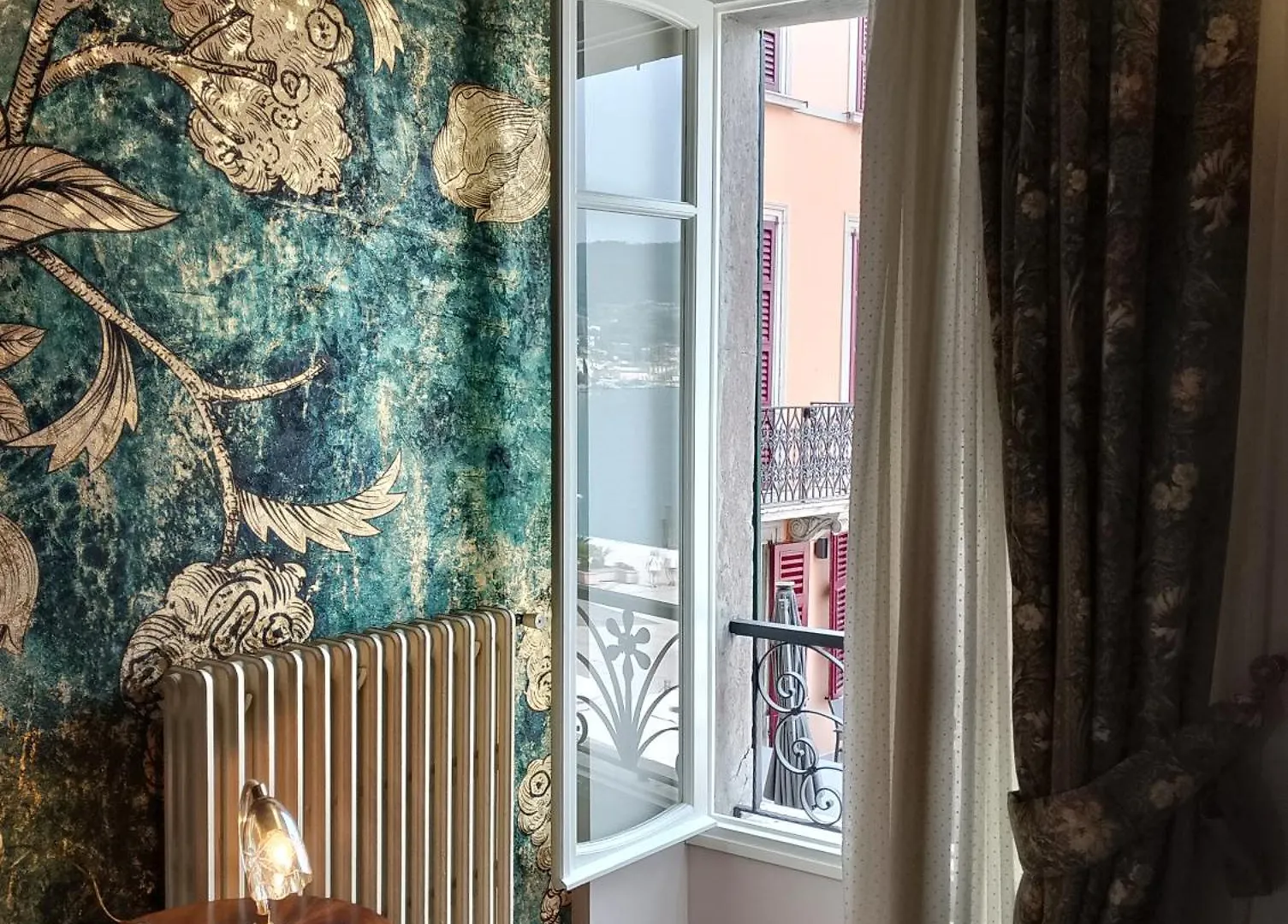 Boutique Apartment Oliva Salo 0*,  Italy